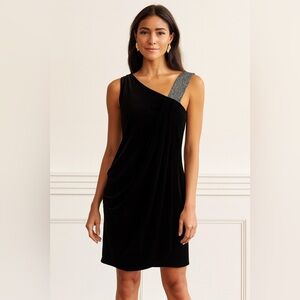 Stunning! Betsy & Adam cocktail size 6